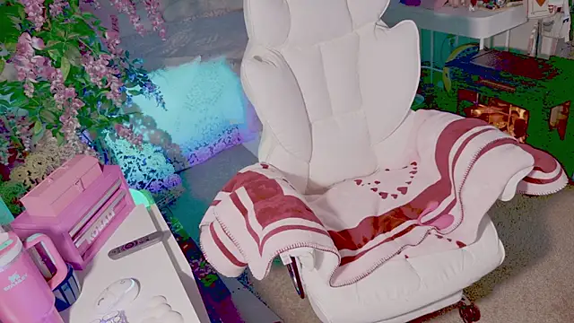 Talulaa online show from February 23, 2026, 8:31 pm