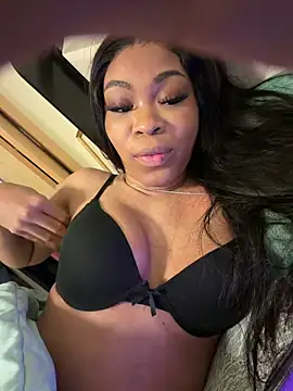 Snapshot of Idonotcherishu chatting on February 12, 2026, 4:34 am Idonotcherishu online show from February 12, 2026, 4:34 am