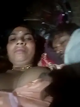 Snapshot of Sapnaji500 chatting on November 23, 2025, 11:26 pm Sapnaji500 online show from November 23, 2025, 11:26 pm