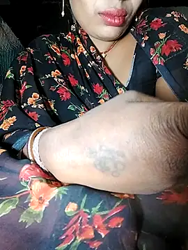 Snapshot of Sapnaji500 chatting on December 20, 2025, 10:18 am Sapnaji500 online show from December 20, 2025, 10:18 am