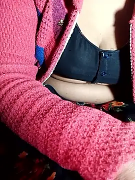 Snapshot of Sapnaji500 chatting on November 16, 2025, 12:43 pm Sapnaji500 online show from November 16, 2025, 12:43 pm