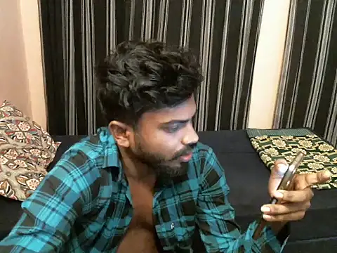 indianbighard21 online show from June 18, 2026, 4:22 am