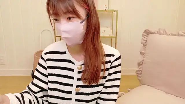 SUZU 1201 online show from September 19, 2025, 4:05 am