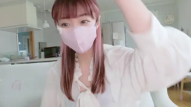 SUZU 1201 online show from April 23, 2026, 12:50 am