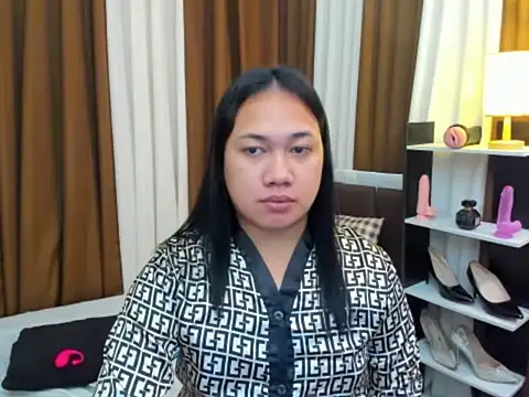 TsUncutKaren online show from October 12, 2025, 4:36 am