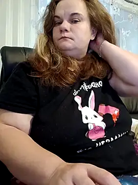 Snapshot of Mavka2025_ chatting on October 3, 2025, 8:38 am Mavka2025 online show from October 3, 2025, 8:38 am