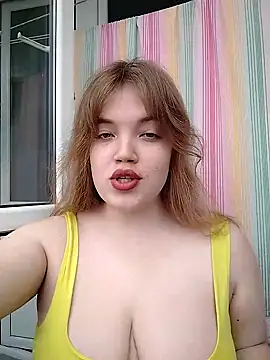 Snapshot of CathyxFox chatting on September 13, 2025, 7:52 am CathyxFox online show from September 13, 2025, 7:52 am