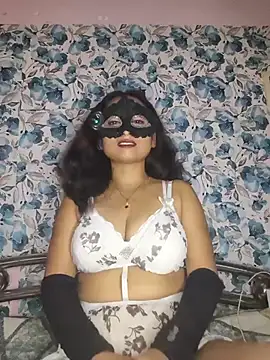 yours sugar babe online show from July 3, 2026, 11:50 am
