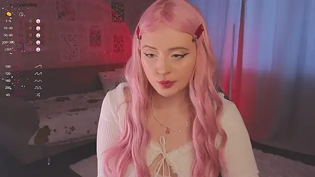 Snapshot of SabrinaCharm_ chatting on October 19, 2025, 4:04 am SabrinaCharm online show from October 19, 2025, 4:04 am