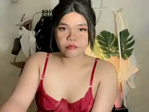 Snapshot of Sassy_lenarxx chatting on June 20, 2026, 9:53 pm Sassy lenarxx online show from June 20, 2026, 9:53 pm