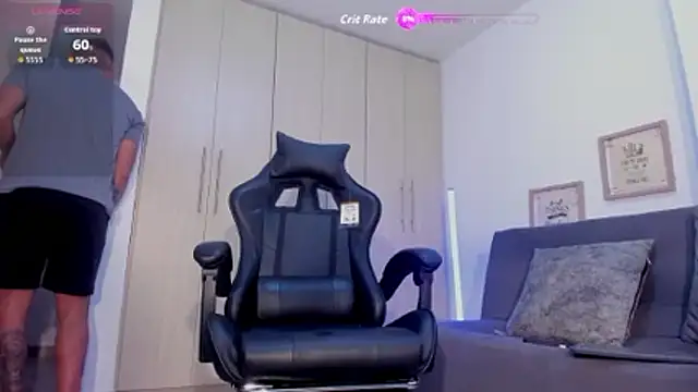 Snapshot of david_k10 chatting on October 26, 2025, 10:21 pm david k10 online show from October 26, 2025, 10:21 pm