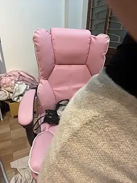 nusita baby online show from February 24, 2026, 4:35 am