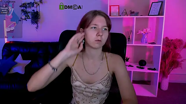 Snapshot of gloria_bubble chatting on June 5, 2026, 7:08 pm gloria bubble online show from June 5, 2026, 7:08 pm