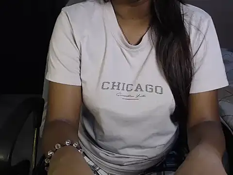 Snapshot of hot_riaa25 chatting on June 11, 2026, 5:54 pm hot riaa25 online show from June 11, 2026, 5:54 pm