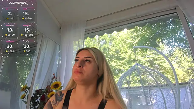 Ella Vee online show from June 11, 2026, 6:21 am