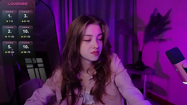 AstraMist online show from September 24, 2025, 2:23 pm