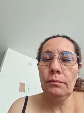 nohak model online show from October 10, 2025, 1:45 pm