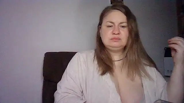 MartaXLove online show from November 10, 2025, 5:18 pm