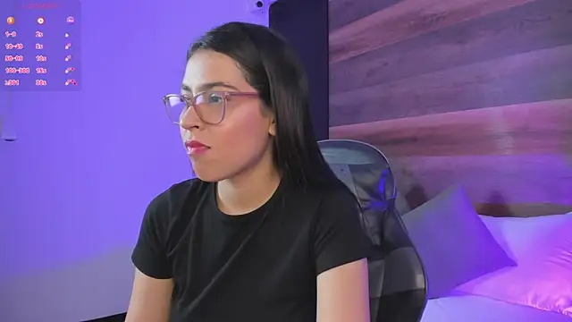 desireee  online show from March 16, 2026, 12:31 pm