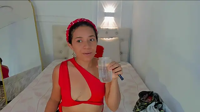 charlotte dante212 online show from July 13, 2026, 1:10 pm
