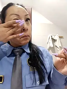 CRISTAL  11 online show from December 1, 2025, 1:12 pm