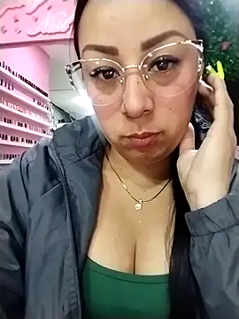 CRISTAL  11 online show from September 9, 2025, 1:20 pm