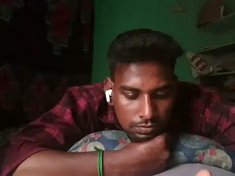 Snapshot of Tamilgud23 chatting on May 6, 2026, 11:47 am Tamilgud23 online show from May 6, 2026, 11:47 am