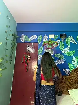 V-Hot-Sweti online show from June 4, 2026, 5:28 pm