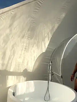 eduin069 online show from September 26, 2025, 8:54 am