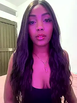 zaracollins01 online show from January 9, 2026, 7:54 pm