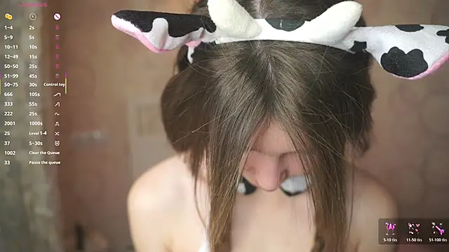 DongMolt online show from November 23, 2025, 7:57 pm