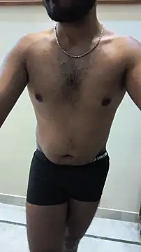 hunk7714 online show from December 2, 2025, 5:36 pm