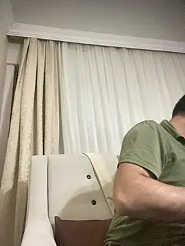 banuemre28 online show from June 23, 2026, 7:12 pm