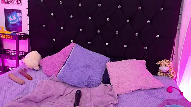 lizz bela1 online show from October 8, 2025, 10:21 pm