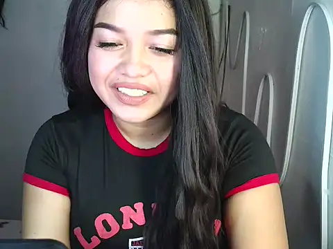 Delicious Cumgirlxx online show from March 28, 2026, 6:25 am