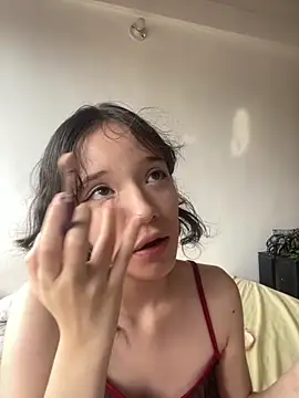 sukubo   online show from September 23, 2025, 8:05 pm