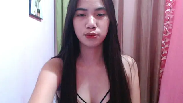 Shy SexyLady online show from October 1, 2025, 1:48 pm