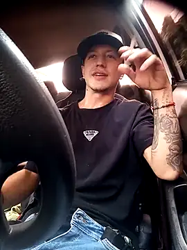 DebutingPathway online show from November 10, 2025, 2:44 pm