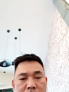 Snapshot of NguyenTrungHieu81 chatting on March 22, 2026, 5:00 am NguyenTrungHieu81 online show from March 22, 2026, 5:00 am