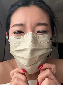 Lulu125216 online show from February 9, 2026, 4:38 pm