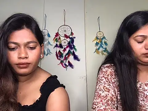 Snapshot of HoleyCoupon chatting on January 14, 2026, 5:27 pm HoleyCoupon online show from January 14, 2026, 5:27 pm