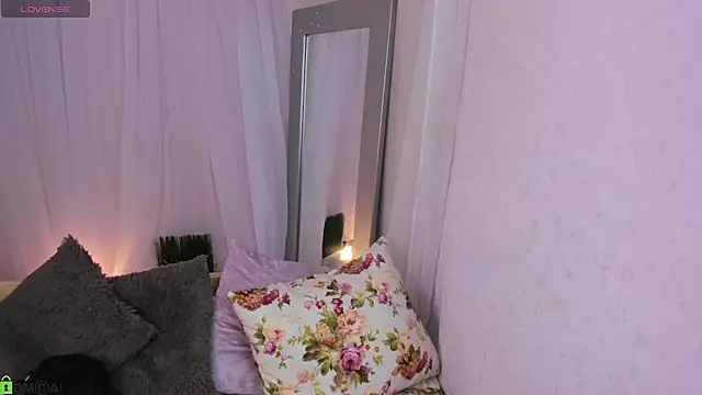 Belle Wa1ker online show from January 17, 2026, 12:37 am