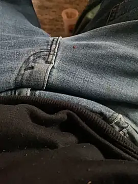 Pedro98801 online show from December 16, 2025, 9:52 pm