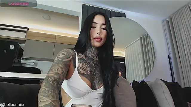 belllbonniie online show from August 1, 2026, 11:58 pm