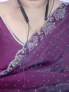 Tamil Azhaghi25 online show from February 4, 2026, 6:08 am