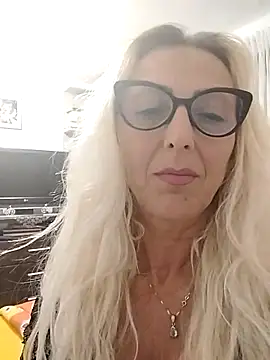  sexyBLONDE46  online show from June 9, 2026, 7:37 pm