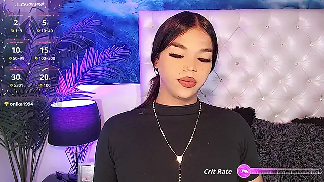 Valeria Swett  online show from November 14, 2025, 8:56 pm