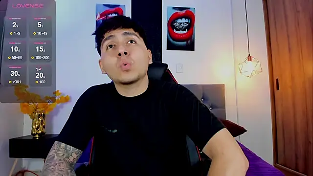 Nicolas James Sc online show from November 1, 2025, 1:56 am