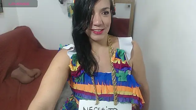 danna zuluaga online show from October 17, 2025, 12:29 pm