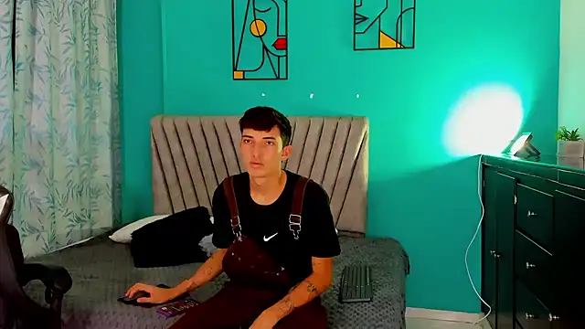 Maikol Ortiz online show from March 7, 2026, 12:32 pm